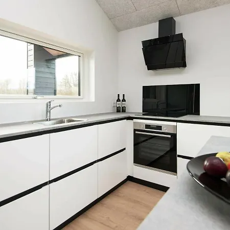 Holiday Xvii Tatil Evi